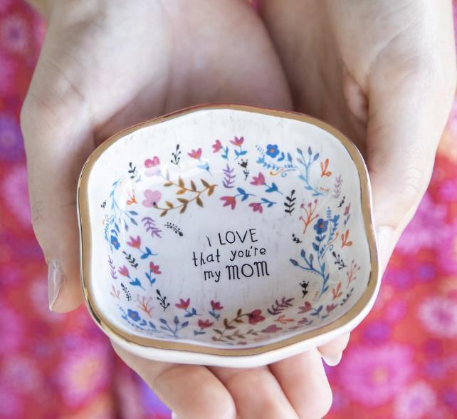 Love That You're my Mom Trinket