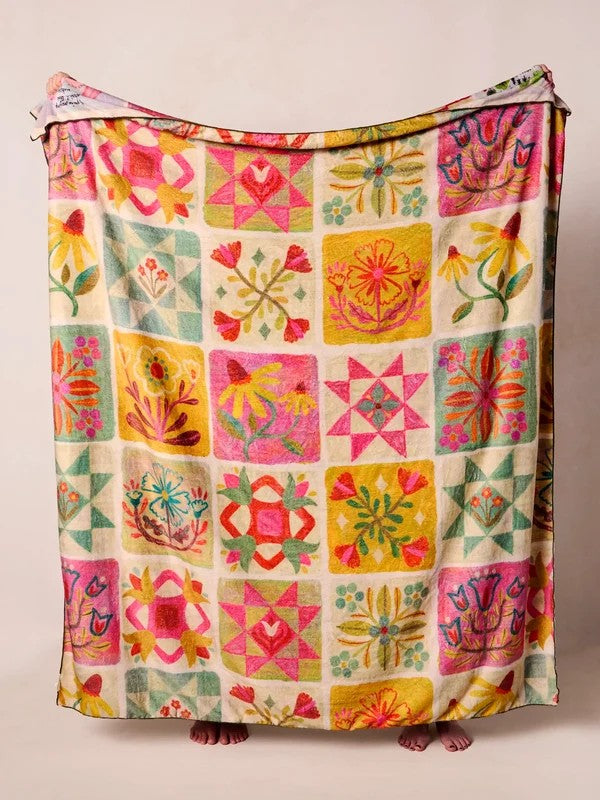 XL Double-Sided Cozy Blanket - Folk Quilt Patchwork Blessings