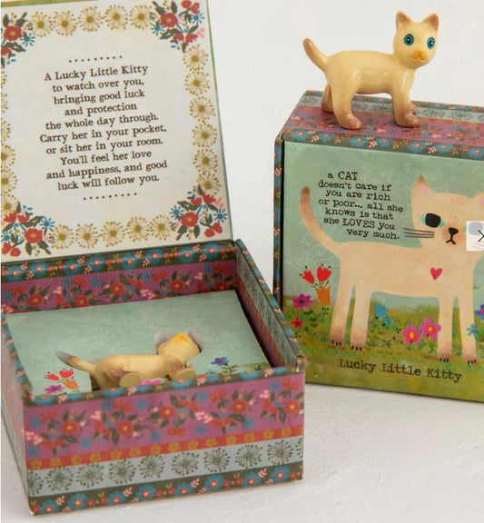 Lucky Little Kitty