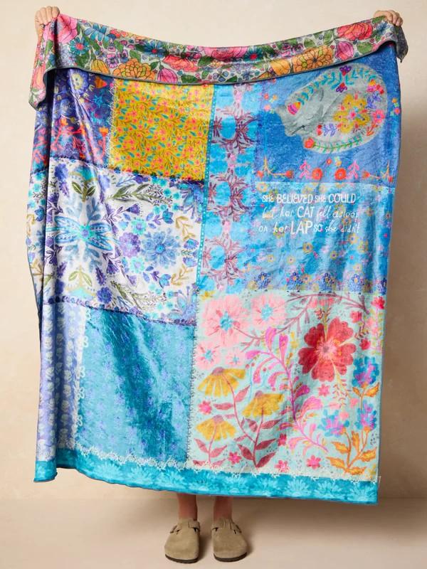 Teal Cat Double-Sided Cozy Throw Blanket