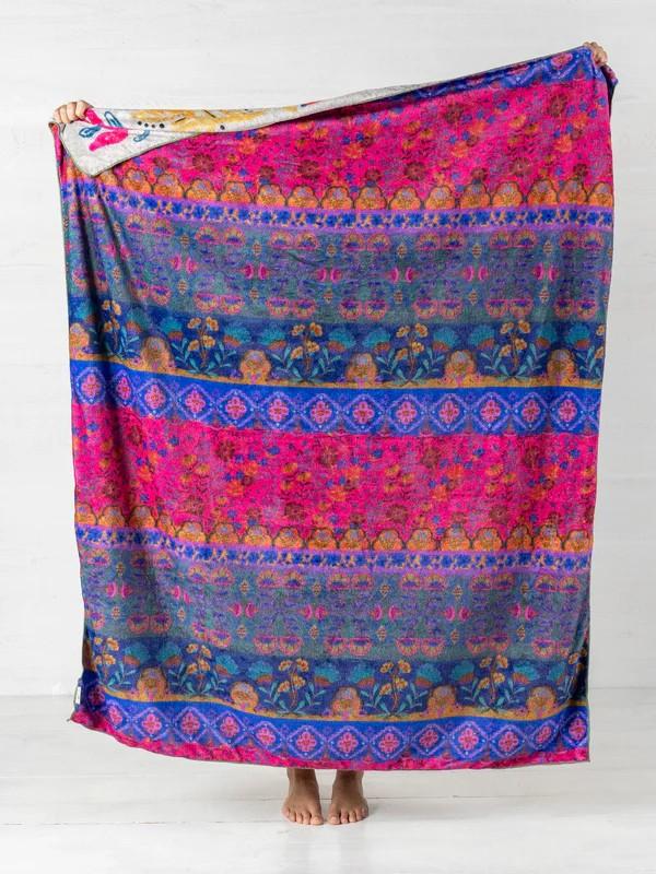 Taupe Birds Double-Sided Cozy Throw Blanket