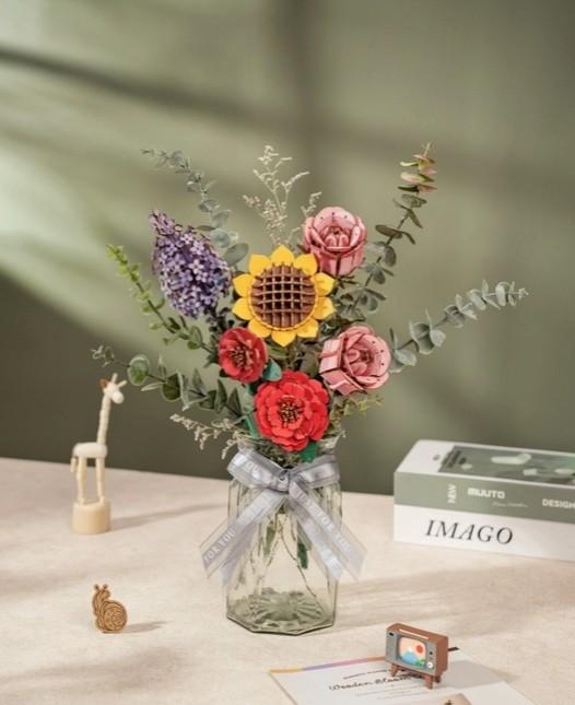 3D Wooden Flower Bundle